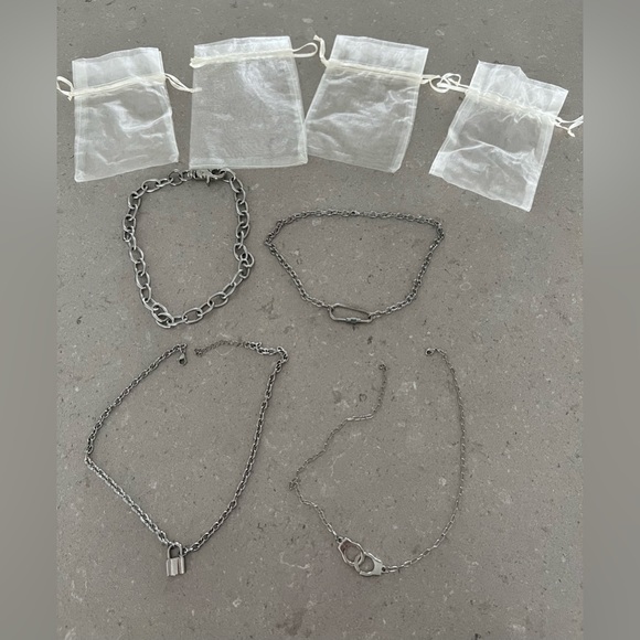 Brandy Melville Jewelry - *Read Description* Brandy Melville Silver Necklace Bundle